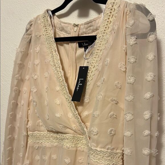 7•NWT Lulus | Might Be Magic | Ivory Clip Dot Long Sleeve Mini Dress | Large - Picture 9 of 12